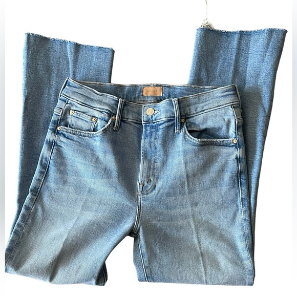 Mother Insider Crop Step Frayed Jeans - Picture 5 of 10